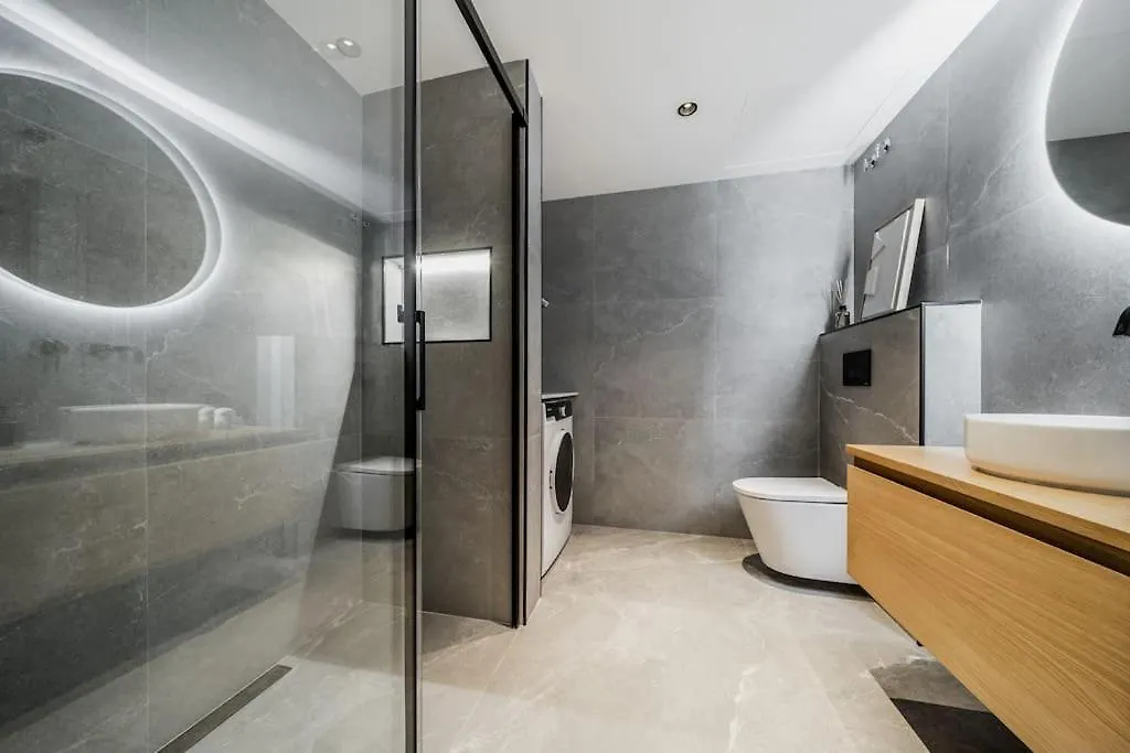 Super Stylish Apartment In Fantastic Location Marbella